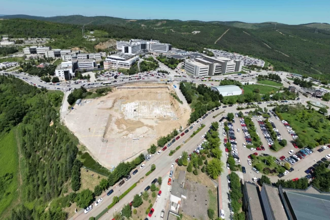 Kocaeli'de Umuttepe Cami ve Otoparkı'nda çalışmalar başladı