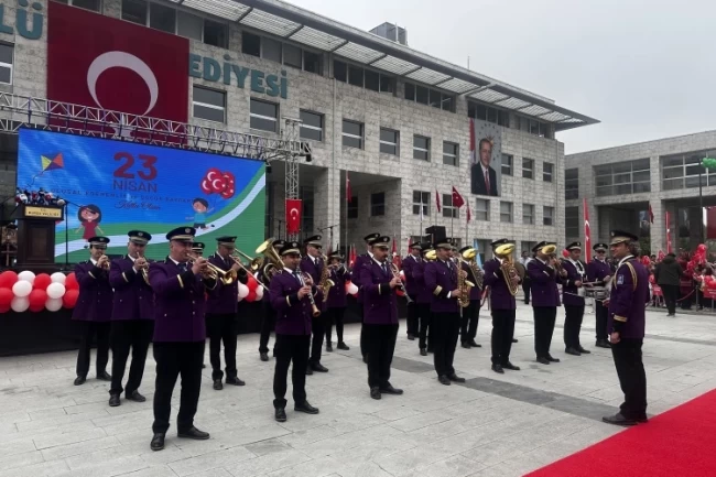 Bursa'da 23 Nisan coşkusu