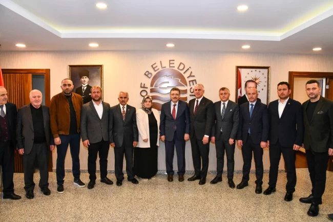 Of'ta otopark sorunu kalmıyor