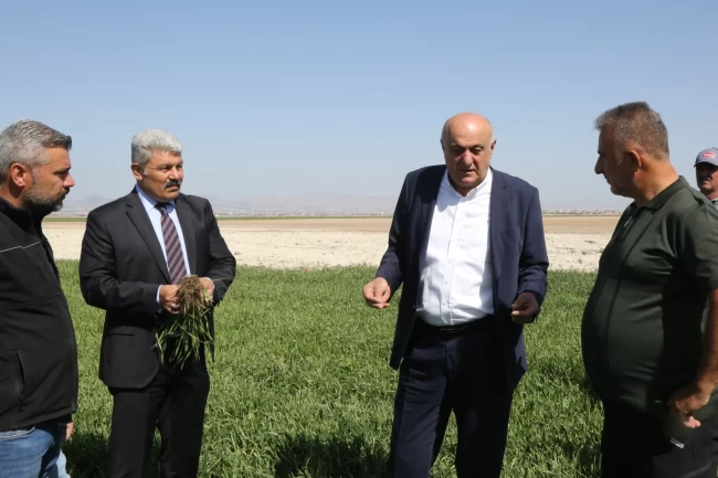 Konya'da şeker pancarı ekimi başladı