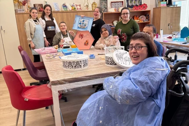 Sakarya'da özgüven ve bağımsızlık kazandırıyor