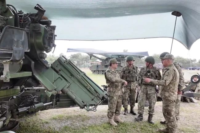 Orgeneral Bayraktaroğlu Ege Ordusu'nda... Harbe hazırlıklarını yerinde denetledi