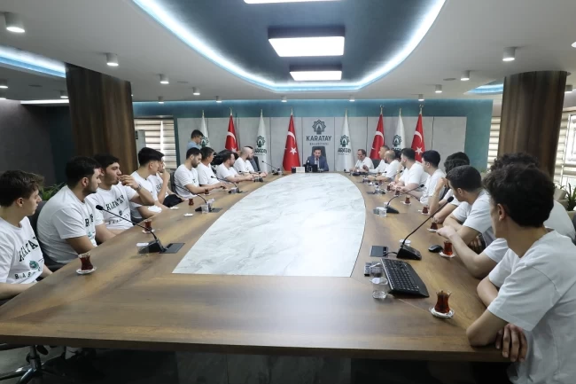 Konya Karatay'ın genç yıldızları 2. lig yolunda