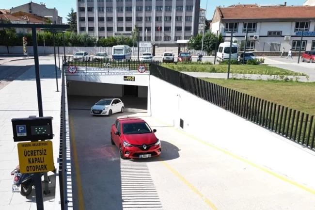 Bursa İnegöl merkezini rahatlatan otopark hamlesi