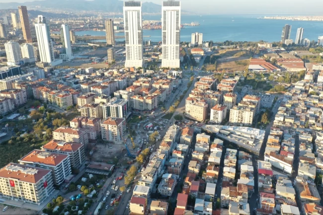 İzmir'de deprem riski alarm veriyor!