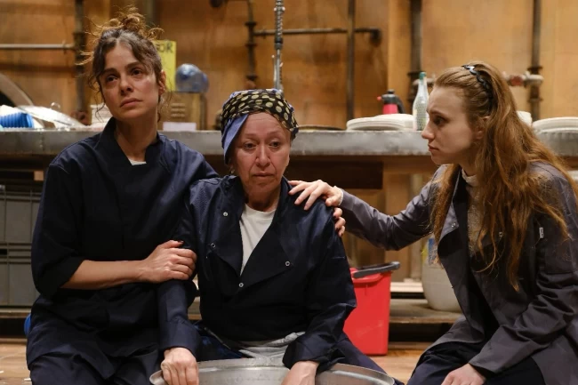 "Bulaşıkçılar" 1 Mayıs'ta Bursa seyircisiyle buluşuyor