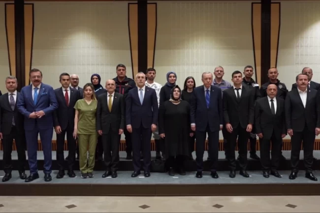 Cumhurbaşkanı Erdoğan, emek temsilcileriyle buluştu