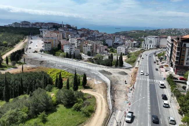 Kocaeli Büyükşehir Gebze'de trafiği rahatlatıyor