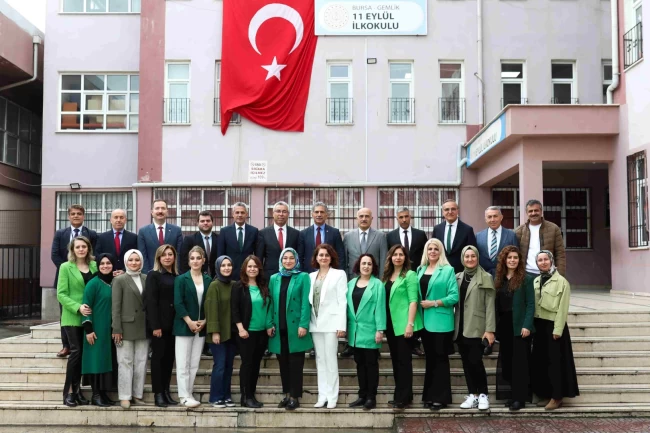 Bursa Gemlik 11 Eylül İlkokulu'nda sağlıklı yaşam rüzgârı