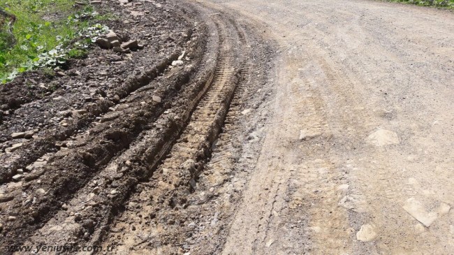 “KÖY YOLLARI UNUTULDU!”