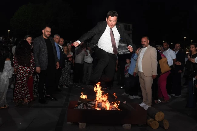 Bursa'da Osmangazi'de Hıdırellez coşkusu