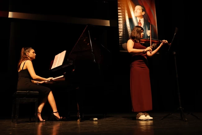 Bursa Nilüfer'de yıl sonu konserleri başladı