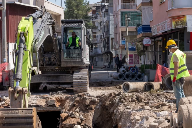 İZSU'dan Bayraklı'da altyapı hamlesi