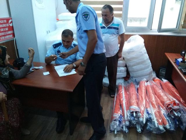 PAZARCILARA HEDİYE ŞEMSİYE