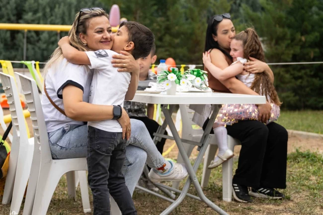 İzmir Bornova'da Anneler Günü kutlandı