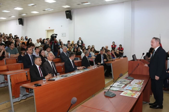 'Yeşil Yakalılar' söyleşisi Bursa'da