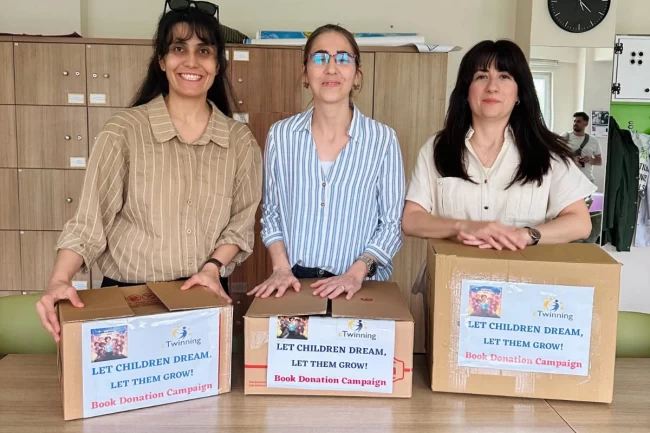 Bursa Gemlikli öğrencilerden Ergani'ye kitap desteği