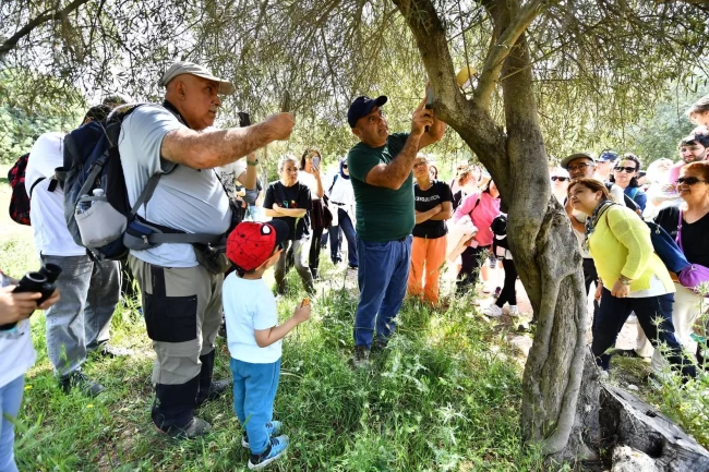 İzmirliler "Parkta Etkinlik Var" ile yeşille buluşuyor
