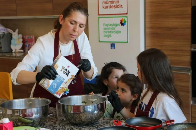 Sakarya'da ‘glutensiz kreple' çölyak farkındalığı