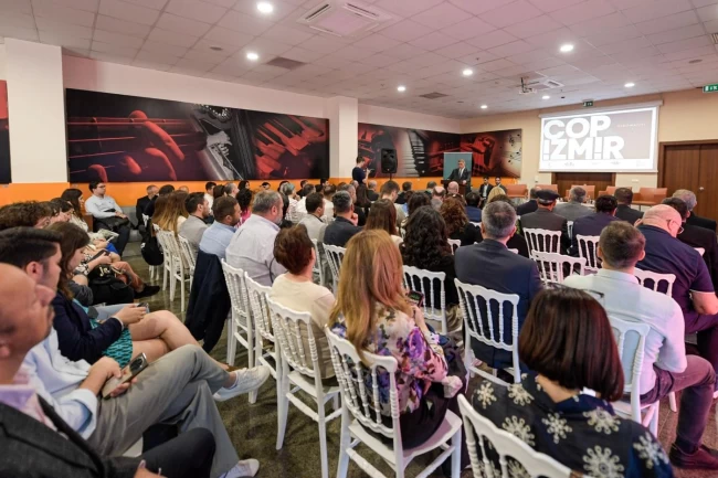 COP İzmir'de iklim krizi ve gıda güvenliği konuşuldu