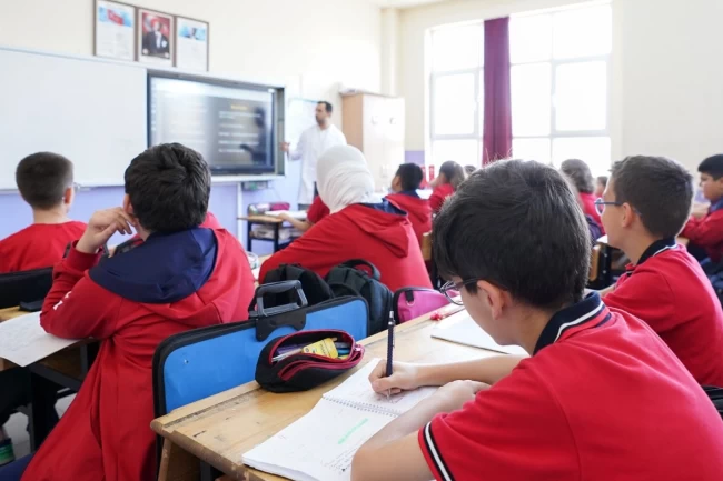 Ortaokula 'rehberlik' dersi geliyor