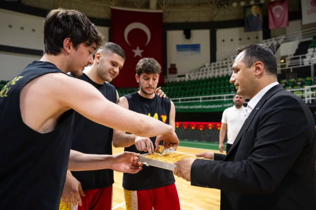 Sarı-Kırmızılı ekip şampiyonluk maçına Bornova'da çıkıyor