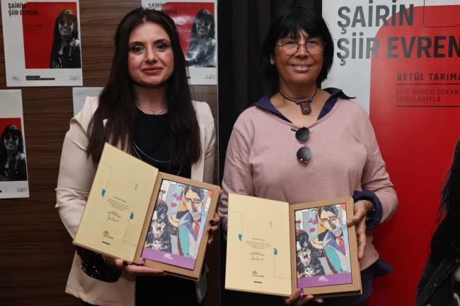 Betül Tarıman Bursa Nilüfer'de okurlarıyla buluştu