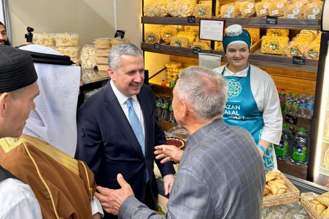 Ticaret Bakan Yardımcısı, Kazan Helal Market Fuarı'nda