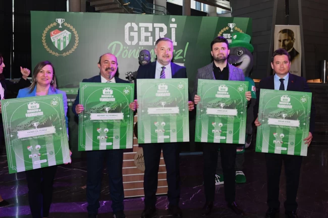 Bursa Osmangazi'de yeşil-beyaz sevdalılar buluştu... Türkiye'nin ilk insansı robotundan Bursaspor'a destek