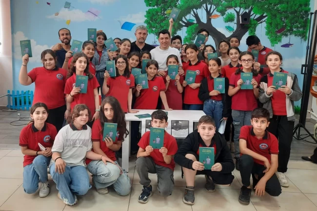 Mardin'de 'Yaman' yazar öğrencilerle buluştu
