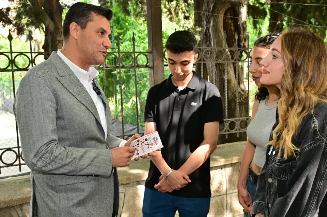 Manisa'da gençlere büyük destek
