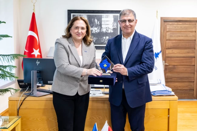 İzmir ile Kosova arasında güç birliği