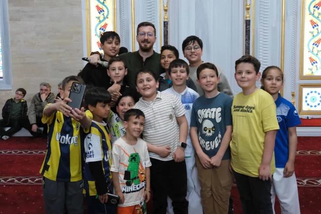 Kocaeli'de "Oyun Arkadaşım Sertaç Abi" etkinliği sürüyor