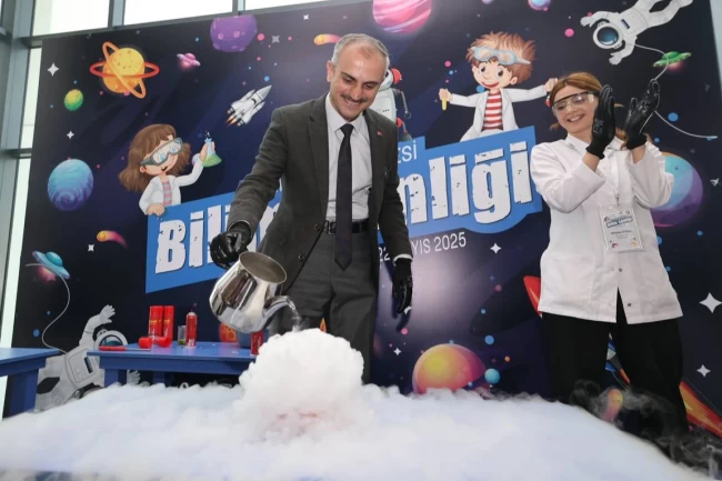 Çayırova Bilim Şenliği bilim meraklılarının markajında