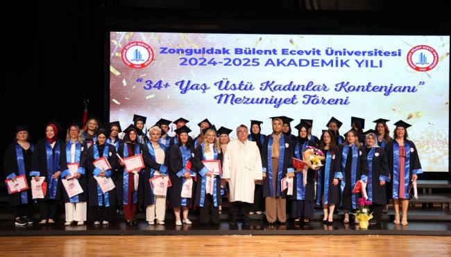 BEUN’da 34 Yaş Üstü Kadınlar Kontenjanı Mezuniyet Töreni Büyük Bir Coşkuyla Gerçekleştirildi