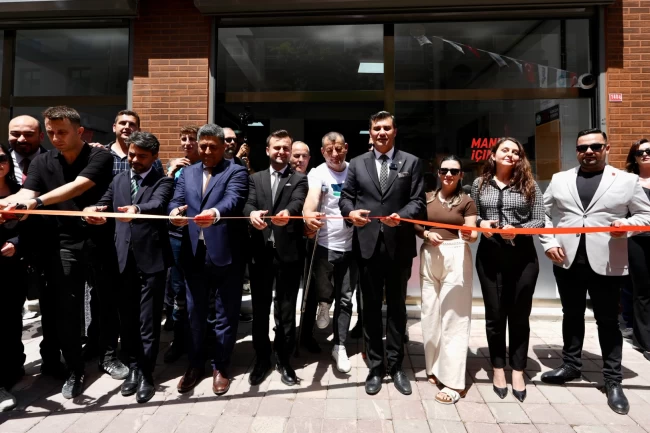 Manisa Büyükşehir'in 5. Kent Lokantası Muradiye'de açıldı