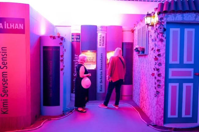 Sanatseverler İstanbul'un önemli müzeleriyle buluştu