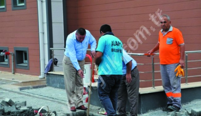 KARŞIYAKA ANAOKULU’NUN ALTYAPISI YAPILIYOR