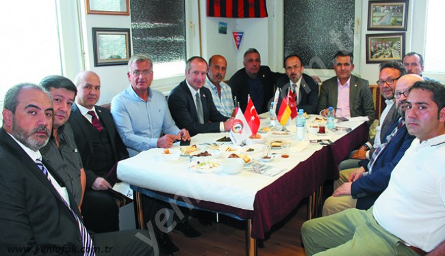 AVRUPA ZONGULDAKLILAR DERNEĞİNDE BAYRAMLAŞMA