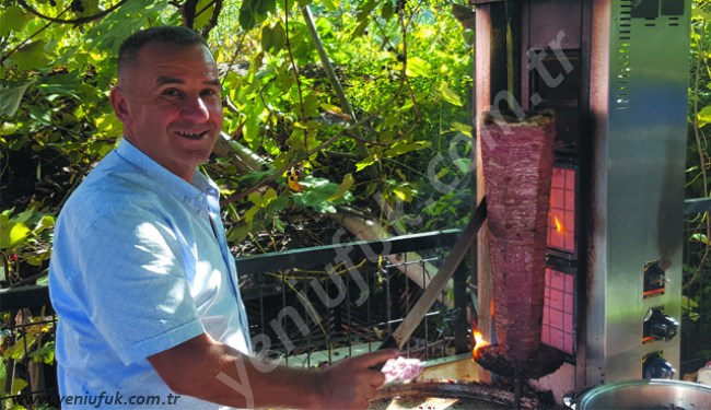 BİR BAYRAM DAHA BÖYLE GEÇTİ,..