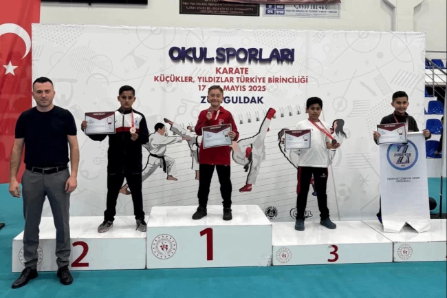 Genç karateci Türkiye'nin gururu oldu