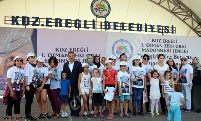 BOZHANE VE AMFİ TİYATRO RENGARENK