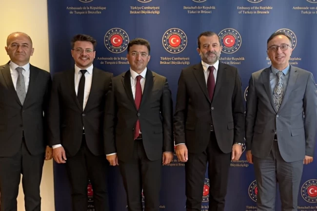 Başkan Işık Gürsu'dan Avrupa'ya çıkarma yaptı