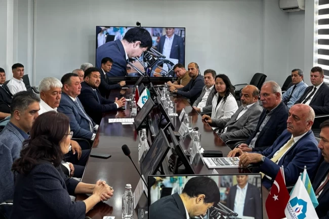 Konya Karatay'dan ata topraklarına kardeşlik köprüsü