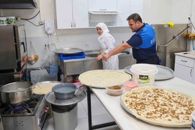Konya Meram'da fahiş fiyat ve hijyene geçit yok!