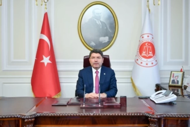 Bakan Tunç'tan 10. Yargı Paketi müjdesi