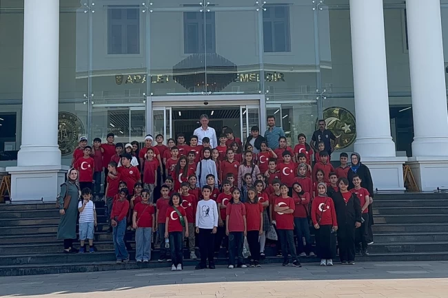 Düzce'de minik öğrencilerden Adliye ziyareti