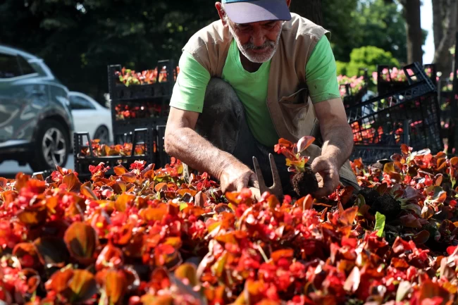 Sakarya sokaklarına güzellik katan ‘bayram' dokunuşu