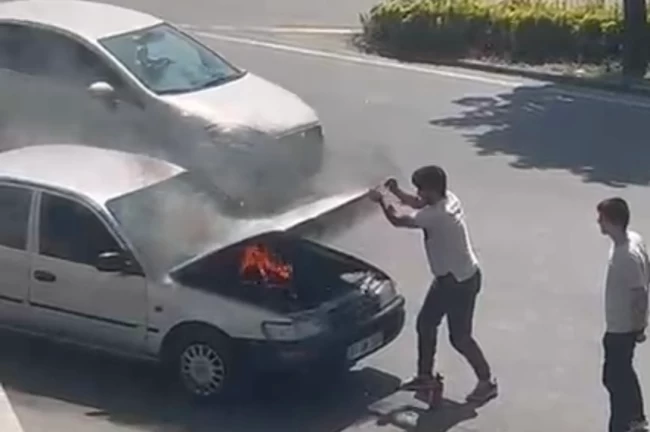 Düzce'de otomobil yangını paniğe neden oldu