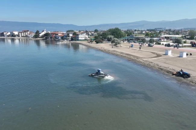 Bursa plajları sezona hazır hale geliyor